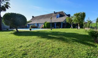  Maison � vendre 8 pi�ces 313 m�