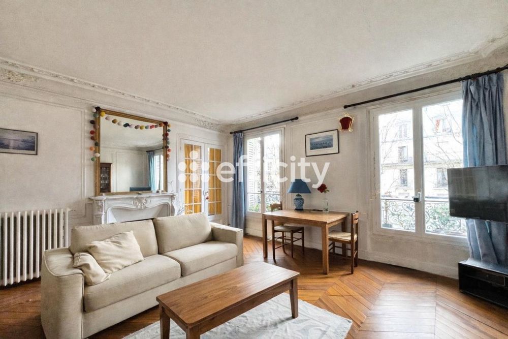 � vendre  Appartement Paris 18
