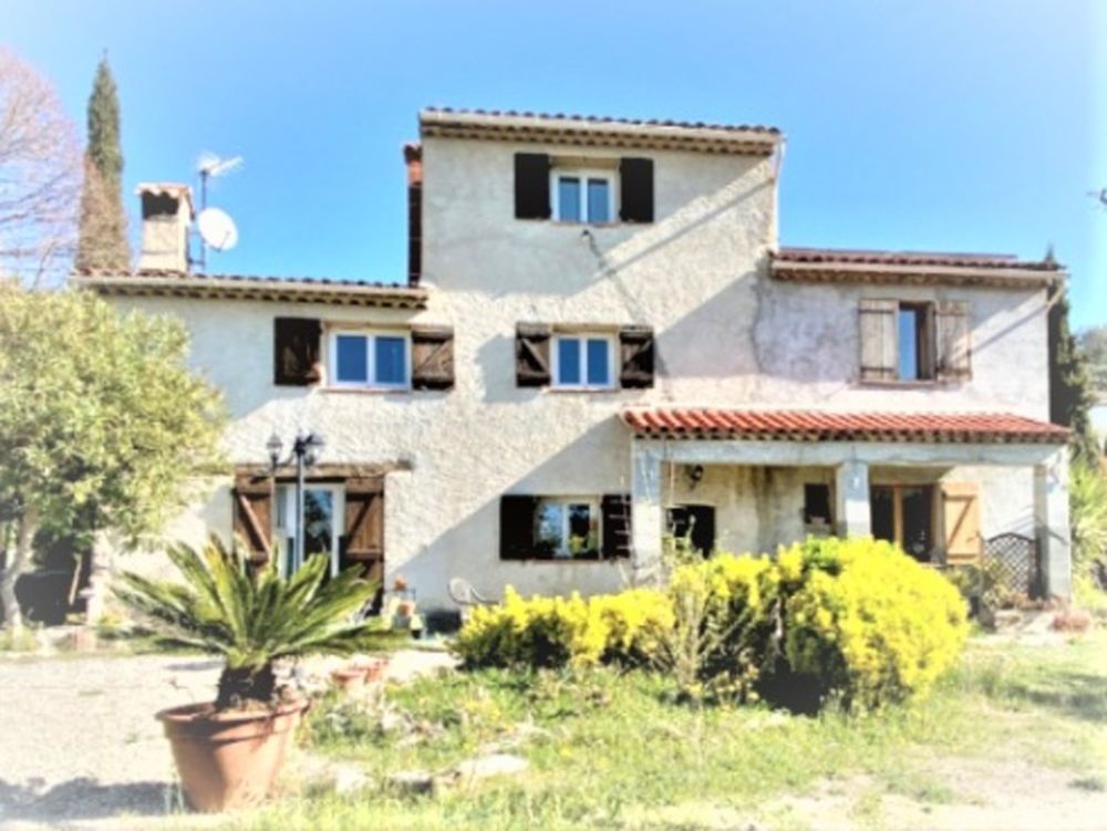 � vendre  Maison Montauroux (83440)