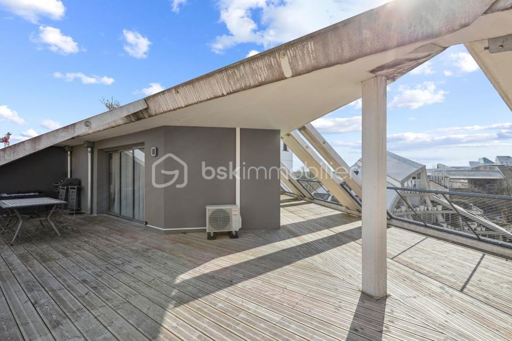 � vendre  Appartement Bordeaux (33100)