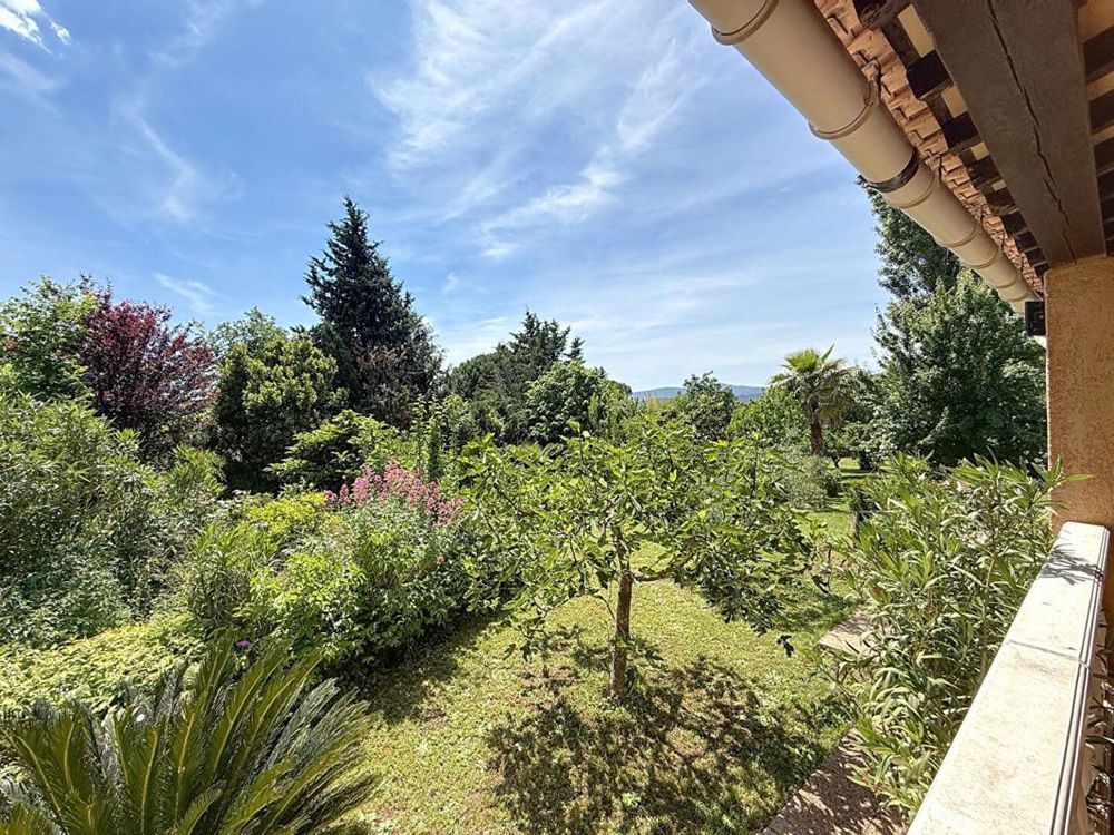 � vendre  Maison Cuers (83390)