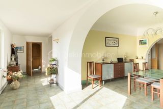  Propri�t�/ch�teau � vendre 8 pi�ces 255 m�