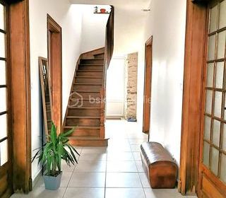  Propri�t�/ch�teau � vendre 6 pi�ces 145 m�