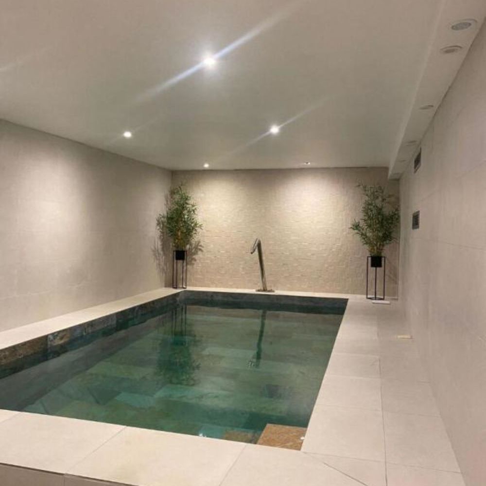 � vendre  Propri�t�/ch�teau Gap (05000)