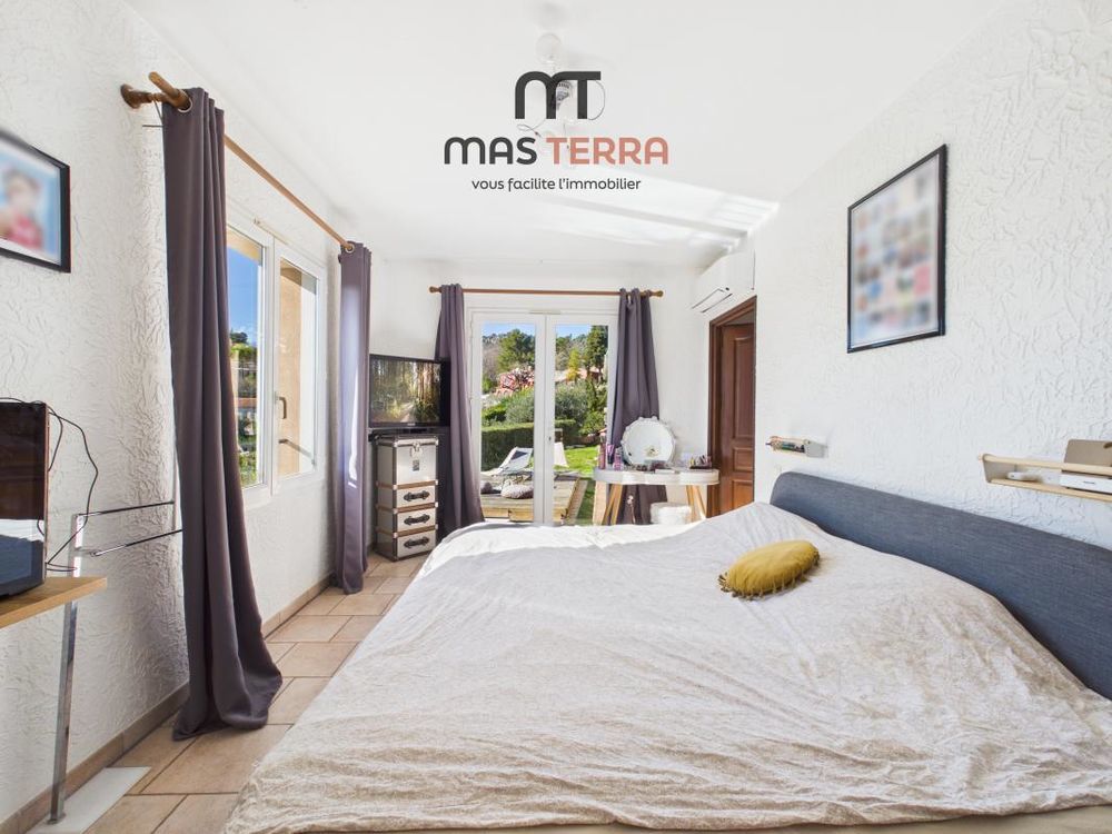 � vendre  Villa Ch�teauneuf-Grasse (06740)