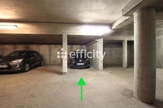  Parking / Garage � vendre 10 m�