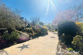  Propri�t�/ch�teau � vendre 9 pi�ces 200 m�