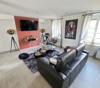  Propri�t�/ch�teau � vendre 5 pi�ces 121 m�