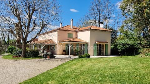   MAISON FAMILIALE AVEC DEPENDANCES LEDAT (47) Maison - 7 pi�ce(s) - 280 m�