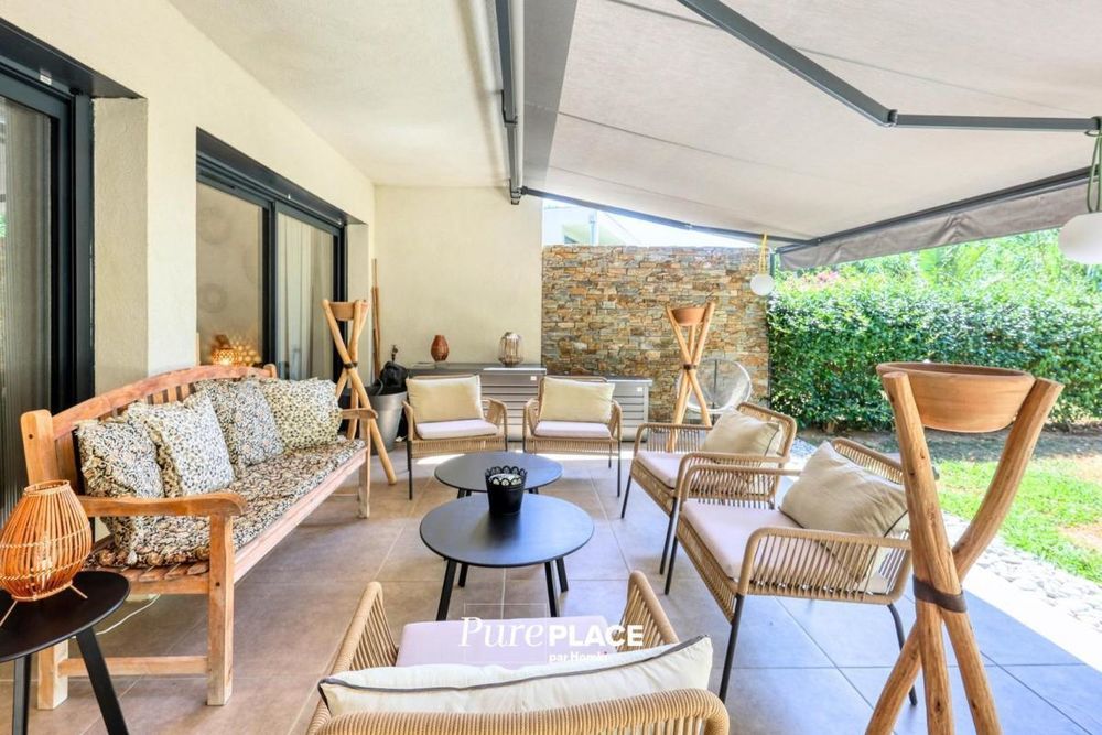 � vendre  Appartement Le Lavandou (83980)