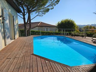  Maison � vendre 8 pi�ces 229 m�