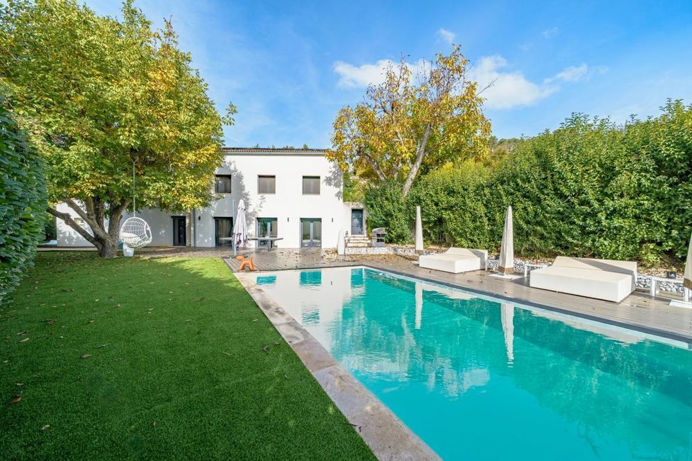 � vendre  Villa Aix-en-Provence (13100)