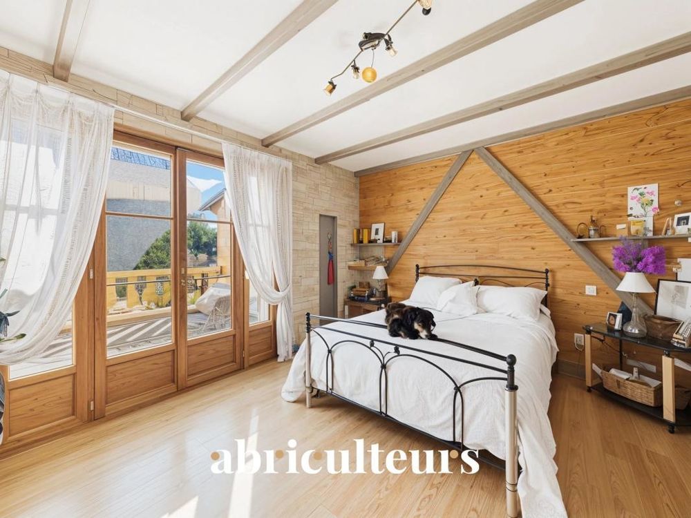 � vendre  Maison Lauris (84360)