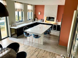  Maison � vendre 7 pi�ces 270 m�