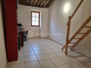  Maison � vendre 8 pi�ces 203 m�