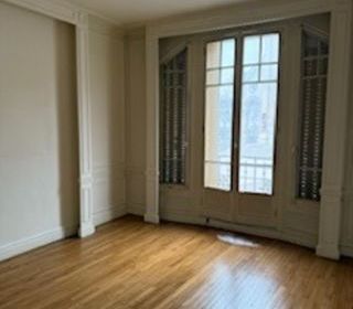  Immeuble � vendre 354 m�