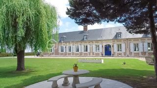  Propri�t�/ch�teau � vendre 14 pi�ces 377 m�