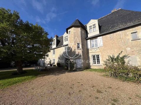   MANOIR DU XV et XVIII�me � 15 min de TOURS avec 90 hectares d'un seul tenant Propri�t�/ch�teau - 15 + pi�ce(s) - 820 m�