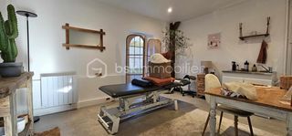  Immeuble � vendre 15 + pi�ces 700 m�