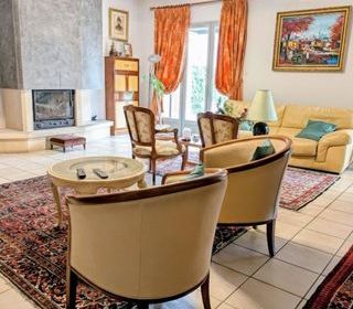  Villa � vendre 5 pi�ces 144 m�