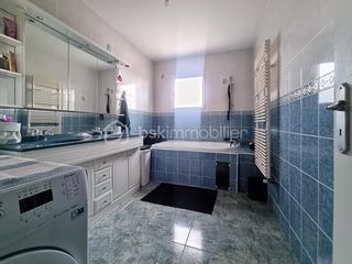  Immeuble � vendre 12 pi�ces 350 m�