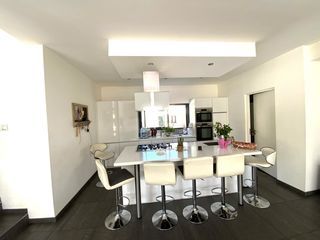  Maison � vendre 7 pi�ces 150 m�