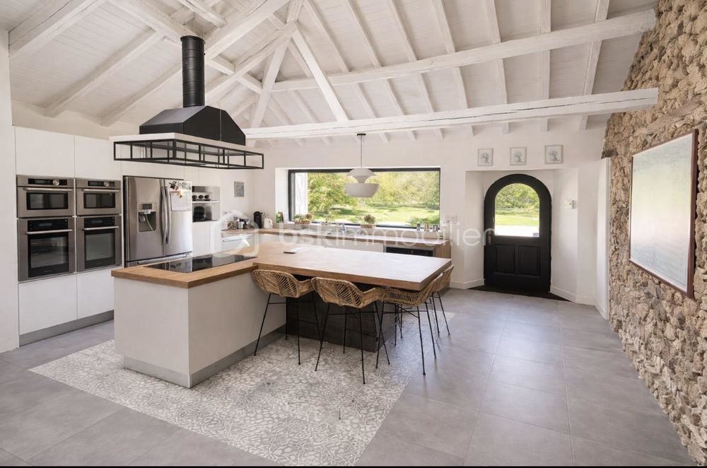 � vendre  Propri�t�/ch�teau Cholet (49300)