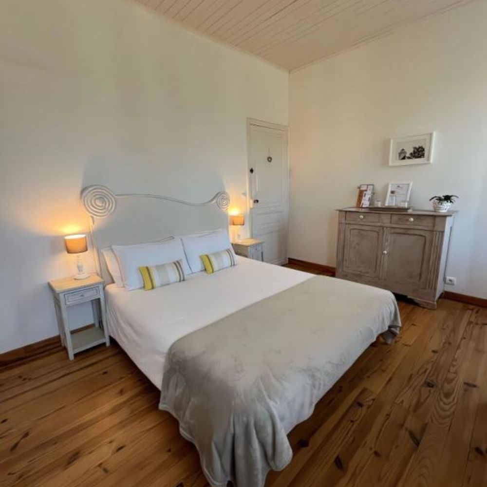 � vendre  Maison Gastes (40160)