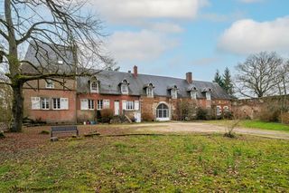  Propri�t�/ch�teau � vendre 14 pi�ces 476 m�