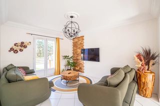  Maison � vendre 8 pi�ces 232 m�