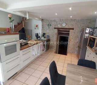  Maison � vendre 6 pi�ces 230 m�