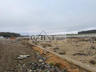  Terrain � louer 10000 m�