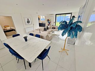  Maison � vendre 7 pi�ces 200 m�