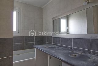  Villa � vendre 7 pi�ces 154 m�