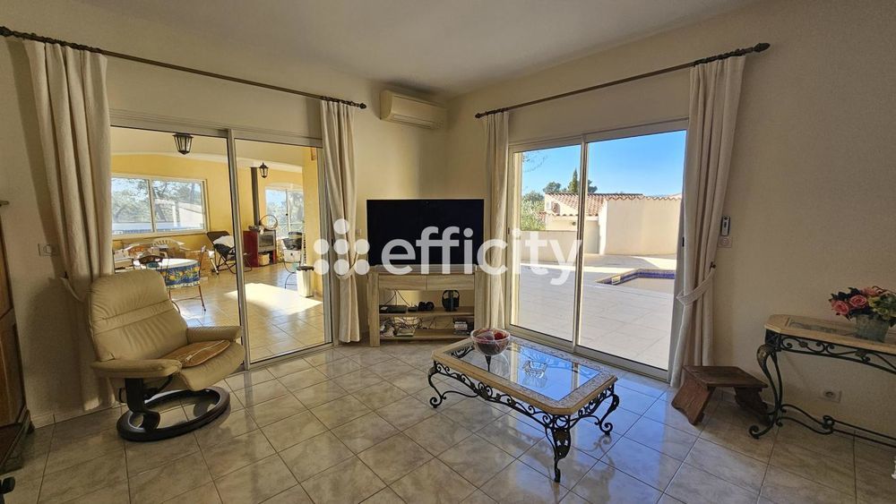 � vendre  Maison La Motte (83920)