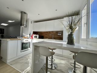  Appartement � vendre 3 pi�ces 70 m�