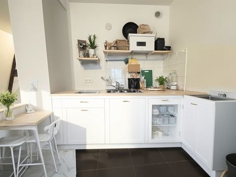   93310 - PR�-SAINT-G�RVAIS - T1/T2 - LUMINEUX - VUE D�GAG�E - M�TRO - RENTABILIT� LOCATIF Appartement - 2 pi�ce(s) - 25 m�