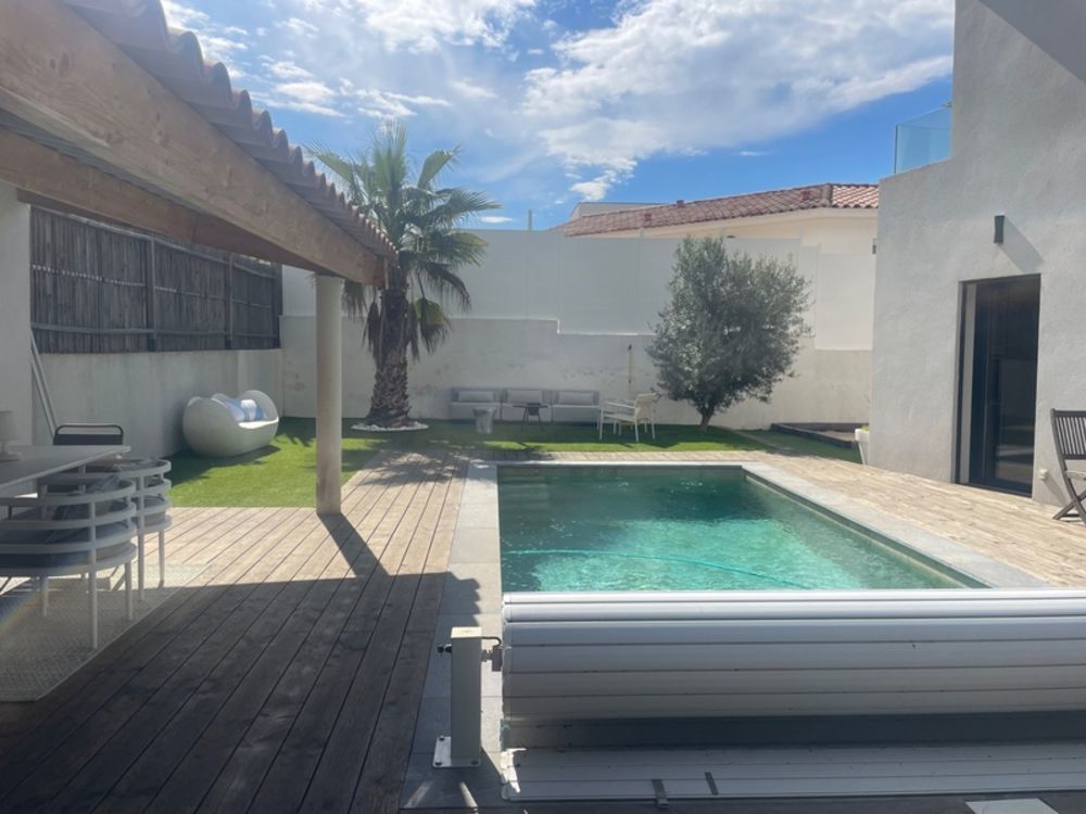 � vendre  Maison Saint-Cyr-sur-Mer (83270)