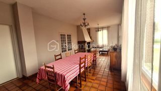  Propri�t�/ch�teau � vendre 6 pi�ces 161 m�