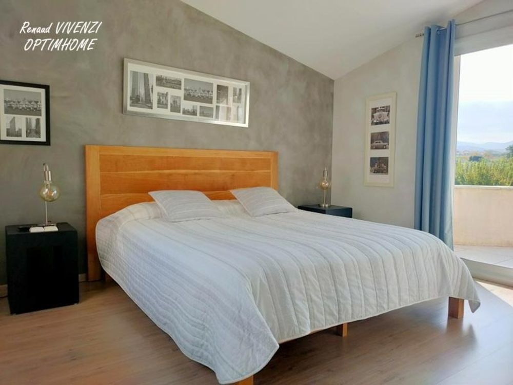 � vendre  Propri�t�/ch�teau Rigarda (66320)