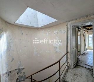  Immeuble � vendre 12 pi�ces 220 m�