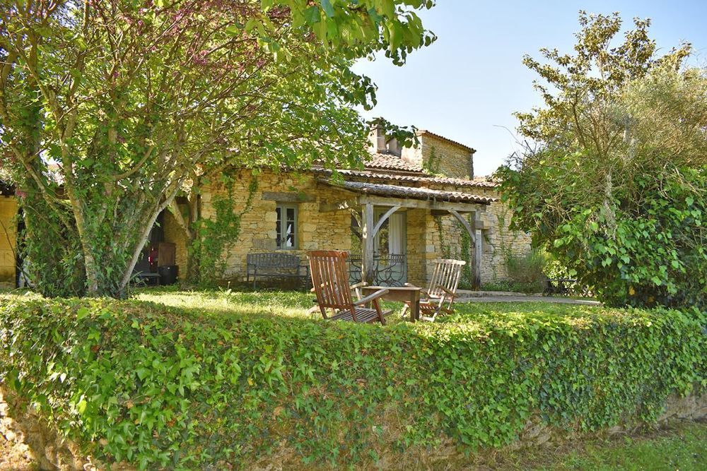 � vendre  Maison Montignac (24290)