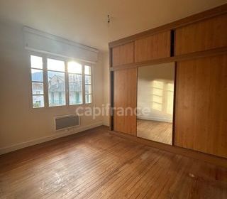  Maison � vendre 7 pi�ces 130 m�