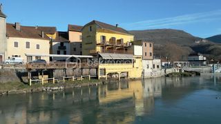  Immeuble � vendre 15 + pi�ces 480 m�