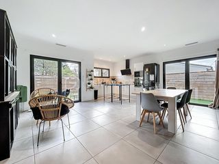  Maison � vendre 5 pi�ces 115 m�