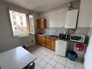  Immeuble � vendre 10 pi�ces 228 m�