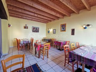  Immeuble � vendre 5 pi�ces 272 m�