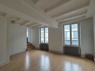  Immeuble � vendre 10 pi�ces 250 m�