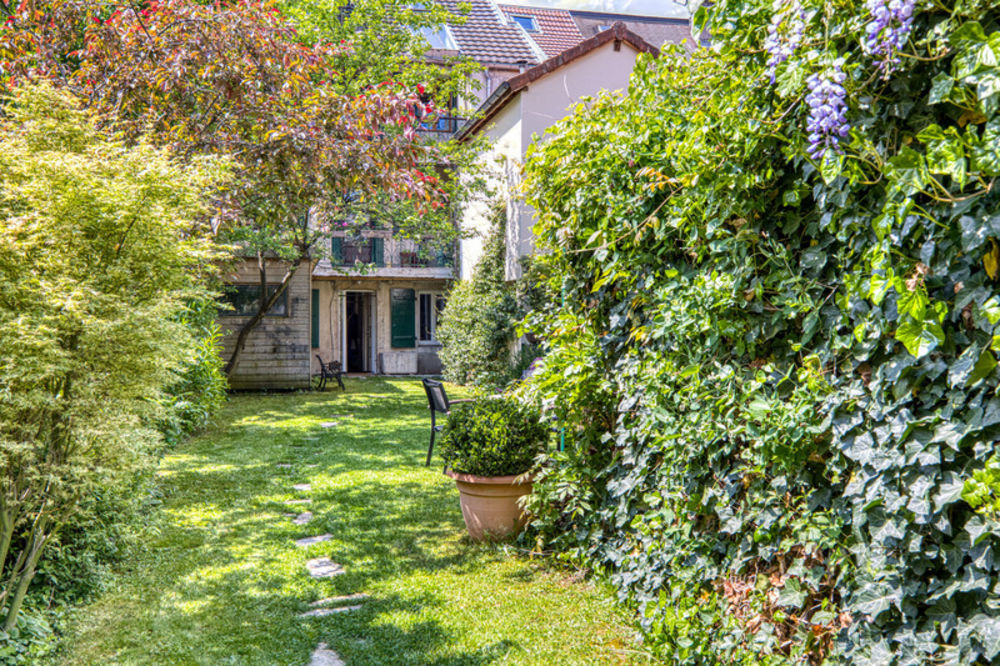 � vendre  Maison Gex (01170)