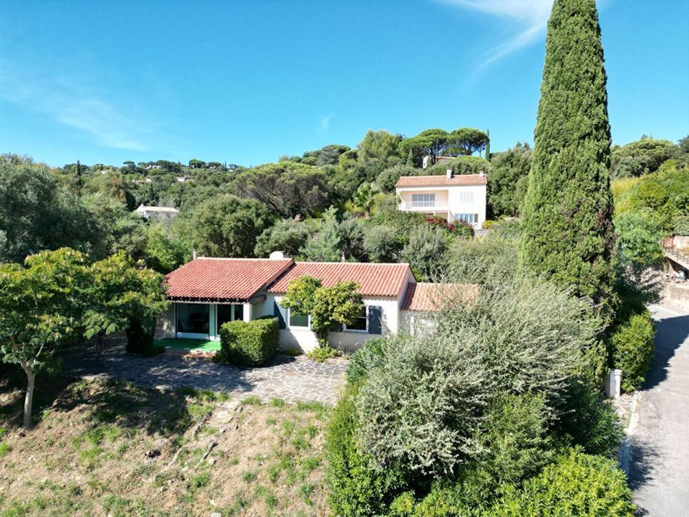 � vendre  Villa La Croix-Valmer (83420)